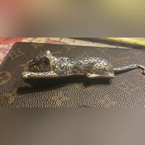 Vintage Leopard Brooch Pendant 5 inch moveable tail gorgeous piece 80’s